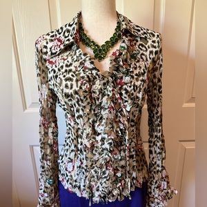 Violet & Claire | Floral Leopard Cheetah Trendy top | Size: small